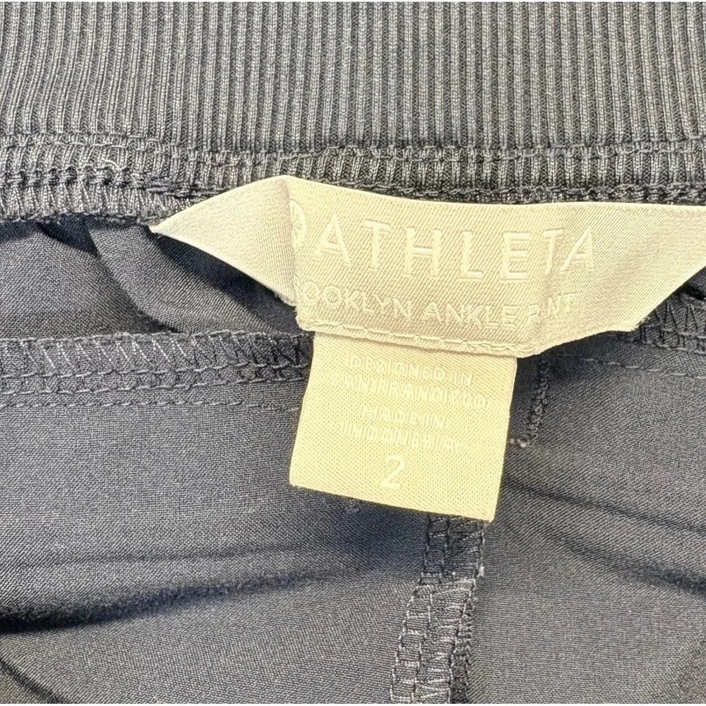 Athleta Brooklyn Ankle Pant Navy Blue Ribbed Side Panel Tapered Leg Size 2